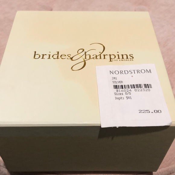 Brides & Hairpins ISADORA CLIP - Picture 7 of 8